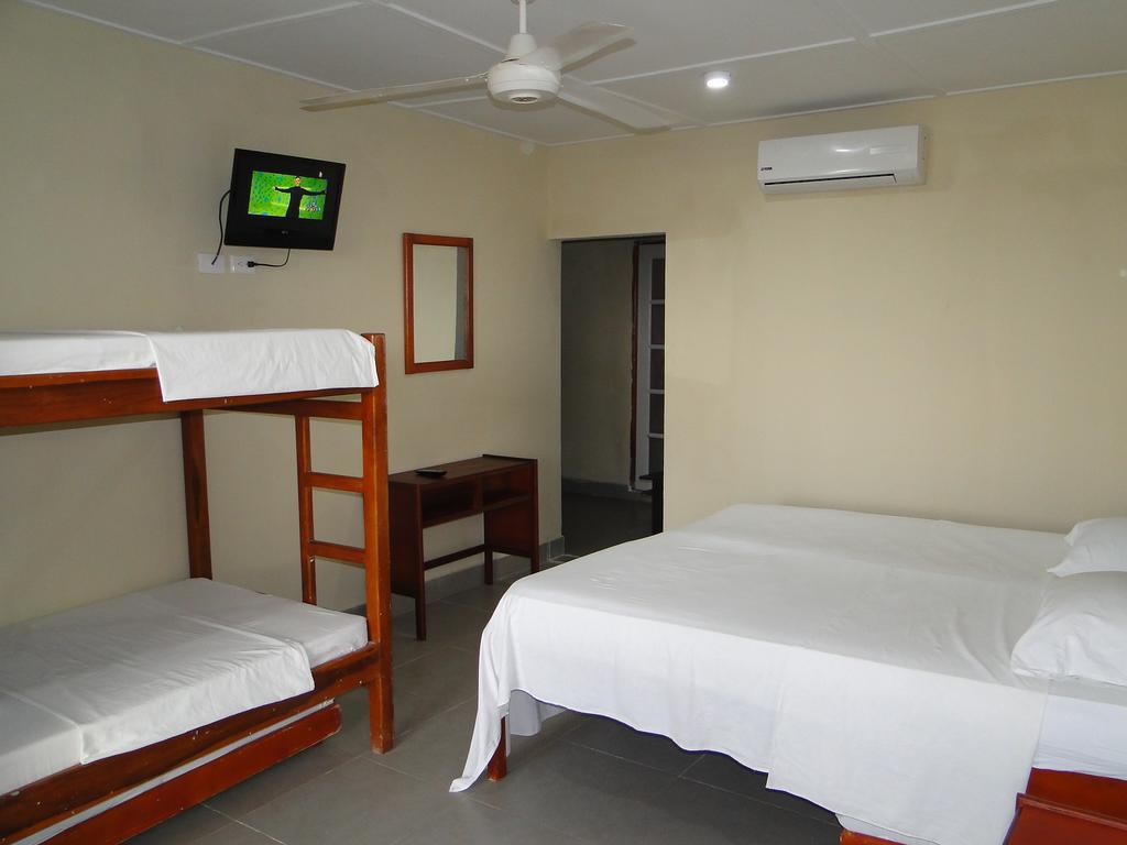 Hotel Nitana Covenas Exterior photo